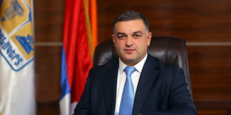 Ստեփանակերտի քաղաքապետը ենթարկվեց տնային կալանքի՝ 2 ամիս ժամկետով