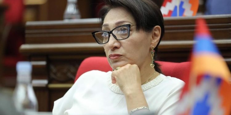 Բերման են ենթարկվել ՀՅԴ Վայոց Ձորի կառույցի ղեկավար մարմնի անդամներ. Լիլիթ Գալստյան