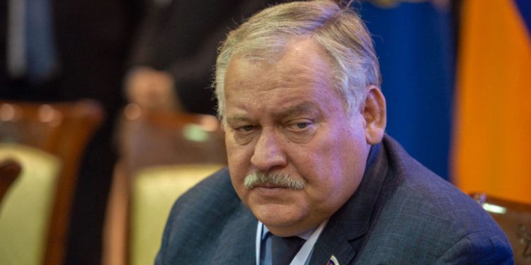 ՌԴ-ի կուրսը եղել է ՀՀ-ում կատարվողին չմիջամտելը, ընդդիմության հետ կապերի ակտիվացումից խուսափելն այն հույսով, որ դա կգնահատվի. Զատուլին