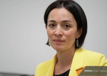 7 մլն դրամանոց մեքենա, 5 մլն դրամ բանկային մնացորդ. Ժաննա Անդրեասյանի հայտարարագրի հետքերով. «Ժողովուրդ»