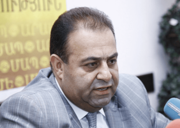 ԱԺ նախկին պատգամավորն ու նրա որդին որոնվում են քաղաքացու նկատմամբ ֆիզիկական ներգործություն կատարելու կասկածանքով