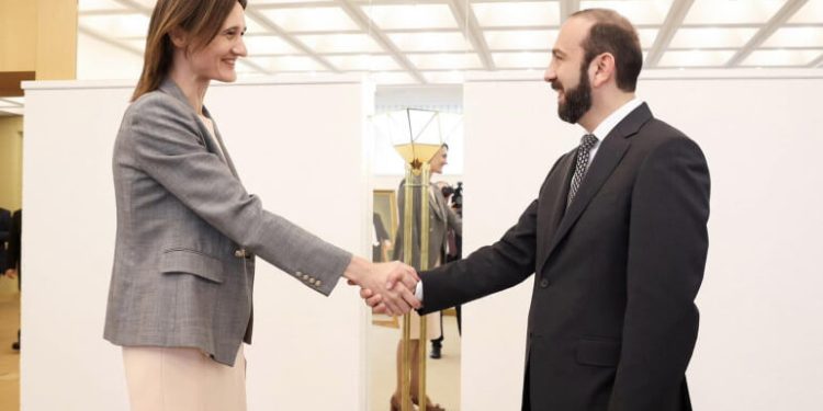 Միրզոյանը Լիտվայի Սեյմի նախագահին է ներկայացրել Հարավային Կովկասում հարատև խաղաղության հասնելու Հայաստանի տեսլականը