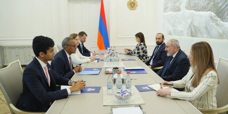 Փաշինյանը ԱՄՆ Պետքարտուղարի տեղակալի հետ քննարկել է Բրյուսելում ապրիլյան հանդիպմանը ձեռք բերված պայմանավորվածությունների վերաբերող հարցեր