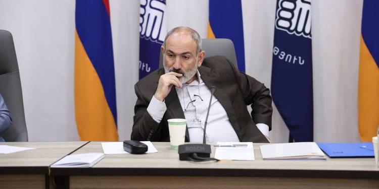 Փաշինյանը քպ-ականներին ասել է, որ Ալիևն ինչ ուզի տալու են, որ պատերազմ չսկսվի. «Հրապարակ»