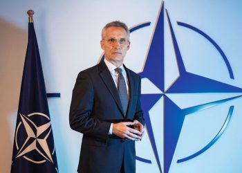 Ստոլտենբերգն առաջարկել է Ուկրաինային զենքի մատակարարումը պարտադիր դարձնել ՆԱՏՕ-ի բոլոր երկրների համար