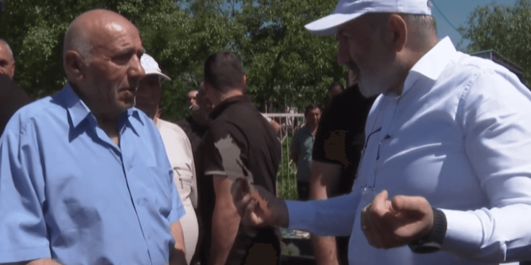 Շինուհայրում բնակիչների հետ խոսեցինք իրական Հայաստանի, սահմանազատման գործընթացի և մեր անվտանգության կարևոր երաշխիքի՝ լեգիտիմության մասին․ Փաշինյան