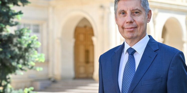 Մոսկվան պատրաստ է նպաստել Բաքվի և Երևանի հարաբերությունների կարգավորմանը. Ադրբեջանում ՌԴ դեսպան