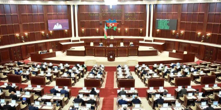 Ադրբեջանի խորհրդարանը դիմել է Ալիևին՝ արտահերթ ընտրություններ նշանակելու խնդրանքով