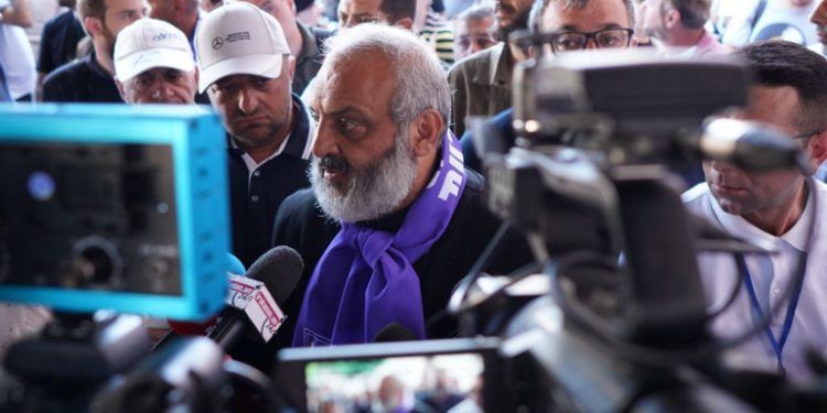 Կառավարության նիստ տեղի չի ունեցել, որովհետև երկրում կառավարություն չկա․ 20:00-ին հանրահավաք է նախատեսված․ Բագրատ Սրբազան