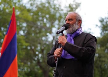 Անիմաստ կերպով մանդատ վայր դնելն ինչի՞ է ծառայելու. Բագրատ Սրբազան