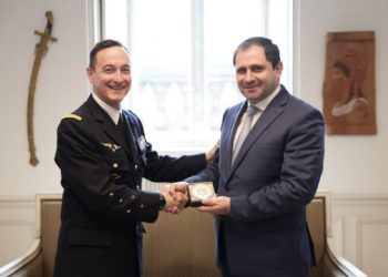 Սուրեն Պապիկյանն ու գեներալ Ֆաբիեն Մանդոն քննարկել են Հայաստանի և Ֆրանսիայի միջև պաշտպանության բնագավառում համագործակցության հեռանկարային ծրագրերը