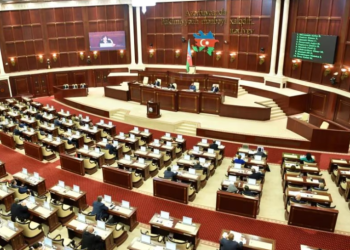 Ադրբեջանի իշխող քաղաքական ուժն առաջարկել է լուծարել խորհրդարանը