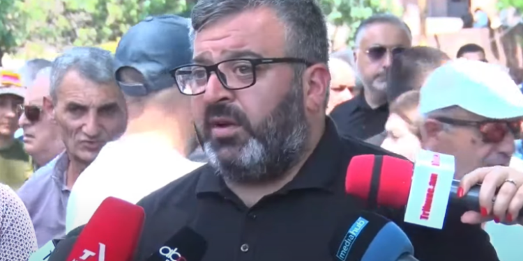 Բագրատ Սրբազանը ոչ մեկին կրկնօրինակելու ցանկություն չունի. Գառնիկ Դանիելյան