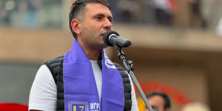 Երբ շարժումը մարում է, այդ ժամանակ հակահերոսներ ու մեղավորներ են փնտրում. Սուրեն Պետրոսյան