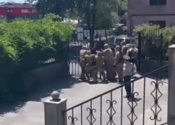 Լարված իրավիճակ Արցախի ներկայացուցչությունում