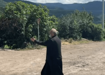 Բագրատ Սրբազանը Ոսկեպարում չի գտել ցանկապատը, որը Փաշինյանը ցույց է տվել սյունեցիների