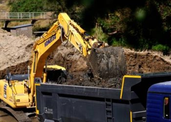 Հրազդան գետը մաքրվում է տասնամյակների աղբից. Երևանի քաղաքապետարան