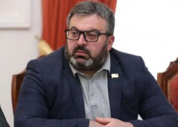 Մարդիկ, որոնք հավաքվել են, Սրբազան հոր շուրջն են հավաքվել, երկրորդ կարծիք չկա. Գառնիկ Դանիելյան