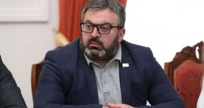 Մարդիկ, որոնք հավաքվել են, Սրբազան հոր շուրջն են հավաքվել, երկրորդ կարծիք չկա. Գառնիկ Դանիելյան