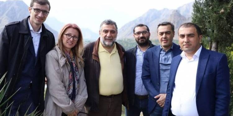 «Հպարտ եմ, որ մի երկրի քաղաքացի եմ, որի քաղաքացի է նաև Ռուբեն Վարդանյանը, բայց ամաչում եմ, որ մի երկրի քաղաքացի եմ, որի քաղաքացիները Բաքվի բանտերում են»․ Թանդիլյան