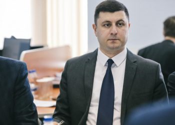 «Արմեն Աշոտյանի վրա փաթաթած քրեական գործն իշխանության կոկորդին է մնալու». Տիգրան Աբրահամյան