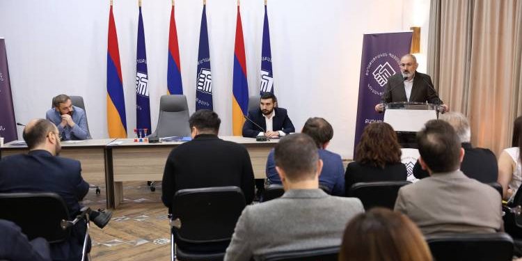 Փաշինյանը կադրային փոփոխություններ է անելու. ովքե՞ր են լինելու մատաղացու գառները. «Հրապարակ»