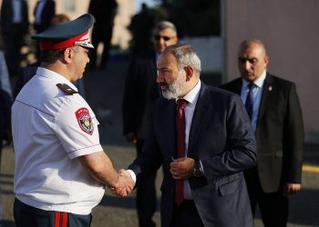 Փաշինյանը հրահանգել է որևէ ոստիկանի չպատժել. «Ժողովուրդ»