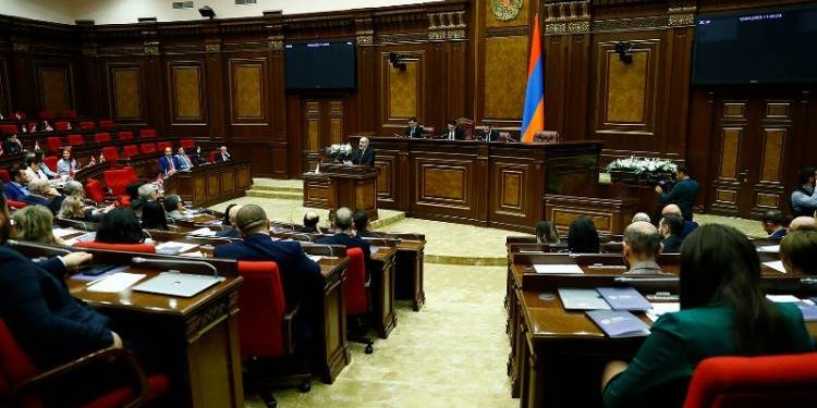 Արտահերթից առաջ և հետո՝ ռելաքս. «Հրապարակ»