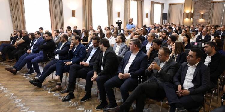 ՔՊ վարկանիշն անհուսալիորեն  ընկել է.  «Հրապարակ»