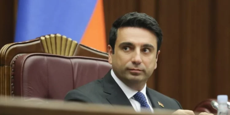 Հայաստանը պատրաստվում է փոխել Ռուսաստանում ՀՀ դեսպանին. Ալեն Սիմոնյան