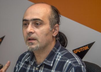 Հնարավոր է՝ նույնիսկ չհասկանաք՝ ինչպես է ձեր գումարն անցնում ուրիշի ձեռքը․ Մարտիրոսյանը զգուշացնում է