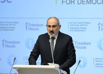 Փաշինյանի  թարս ապտակը՝  գրպանային արեւմտամետներին. «Հրապարակ»