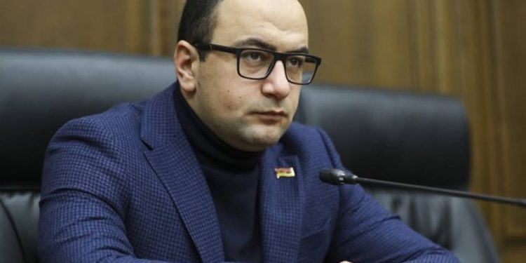 Փաշինյանն անձամբ կկրակի ժողովրդի վրա, եթե իրեն «քարտ բլանշ» տվող արևմտյան կենտրոնները չզսպեն. «Պատիվ ունեմ» խմբակցության ղեկավար