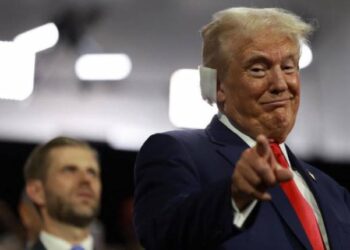 Թրամփը հանրապետականների համագումարի ժամանակ ներկայացել է վիրակապված ականջով