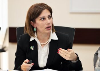 Կառավարության աշխատանքային իրավիճակը կարելի է դատել Անահիտ Ավանեսյանի ներկայացրած հաշվետվություններից. «Ժողովուրդ»