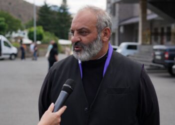 Նեռն ուզում է իրեն համապատասխան բնակավայր, նեռի տեղը դժոխքն է։ Ամբողջն ուզում է վերածել դժոխքի, որովհետև իրեն լավ է զգալու։ 