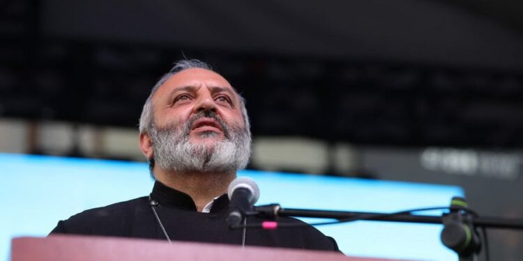 Քաղաքացին պատասխանատու է, քաղաքացին կրողն է իր երկրի, քաղաքացին հասարակ սպառող չէ. Բագրատ Սրբազան