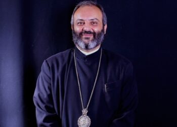 Բագրատ  Սրբազանը հանդիպում է հրազդանցիների հետ