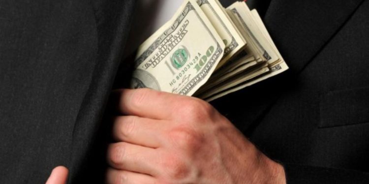 Զինվորական ծառայությունից ազատելու համար ՊՆ պաշտոնատար անձինք ստացել են 50.000 ԱՄՆ դոլար կաշառք