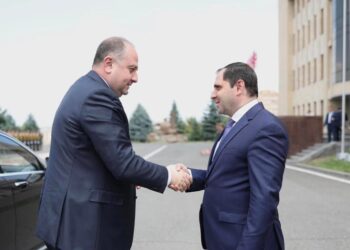 Սուրեն Պապիկյանը և Վրաստանի պաշտպանության նախարարը ստորագրել են երկու երկրների նախարարությունների միջև 2024 թվականի համագործակցության պլանը