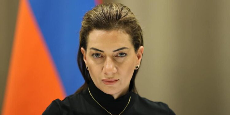 Գործարարները, որոնք հրաժարվել են կատարել Աննա Հակոբյանի «ակնկալիք-պահանջը», ենթարկվում են խիստ ճնշումների․ «Սրբազան պայքար»