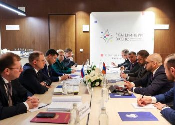 Մենք պետք է խրախուսենք ներդրումները գիտության և տեխնոլոգիաների մեջ. Պապոյանը՝ ՌԴ առևտրի նախարարին