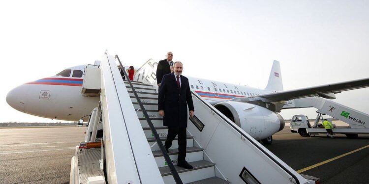 Նիկոլ Փաշինյանը մեկնել է Իրան