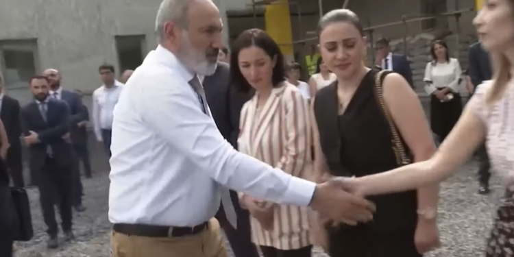 Նիկոլ Փաշինյանն այցելել է Արմավիրի մարզ