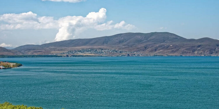 Սևանա լճի մակարդակը հուլիսի 15-21-ն իջել է 1 սմ-ով