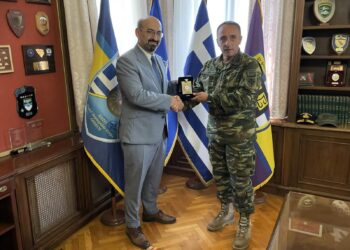 Տիգրան Մկրտչյանը հանդիպել է Հունաստանում ՆԱՏՕ-ի արագ տեղակայման կորպուսի հրամանատարի հետ