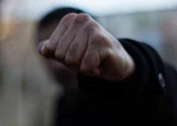 Մի խումբ քաղաքացիական անձինք ապօրինի մուտք են գործել ՀՀ ՊՆ N զորամասի տարածք, բռնություն գործադրել զինծառայողների նկատմամբ