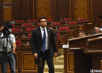 Ալեն Սիմոնյանը պարգևատրել է ԱԺ-ի անվտանգության աշխատակիցներին