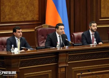 Իշխանությունները կրկին ակտիվացրել են Ռուսաստան այցերը․ «Հրապարակ»