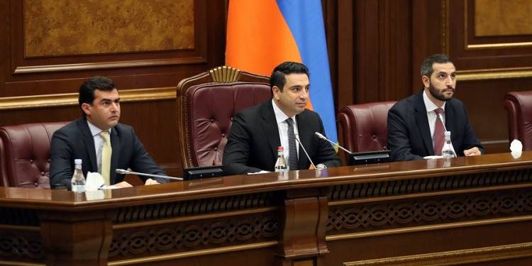 Իշխանությունները կրկին ակտիվացրել են Ռուսաստան այցերը․ «Հրապարակ»